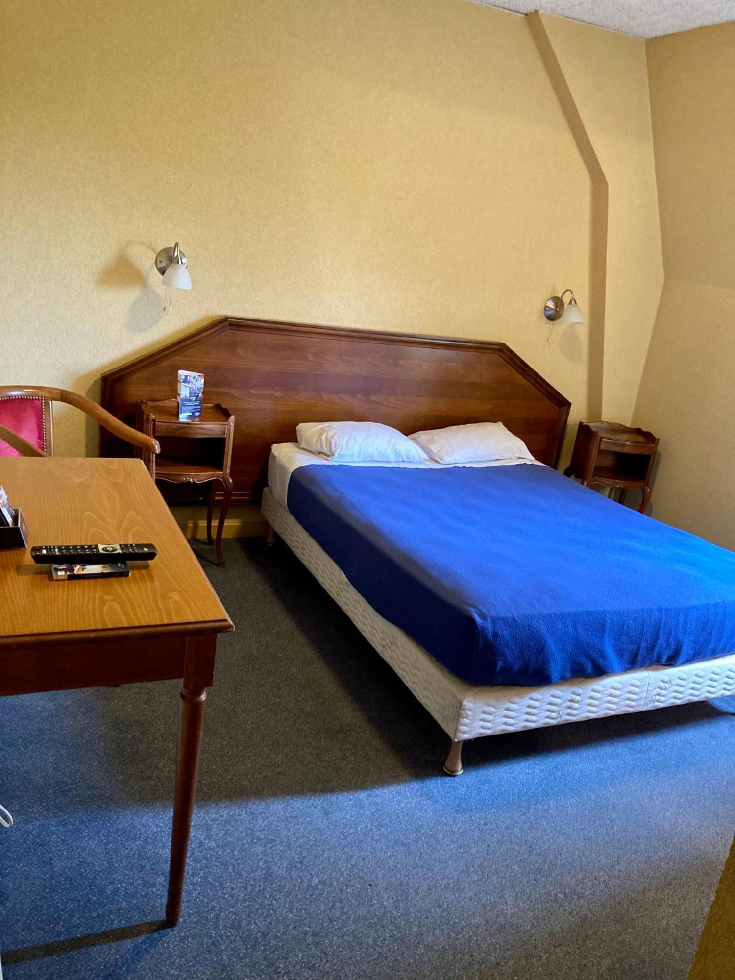 סן-דיזייה Hotel De Champagne מראה חיצוני תמונה