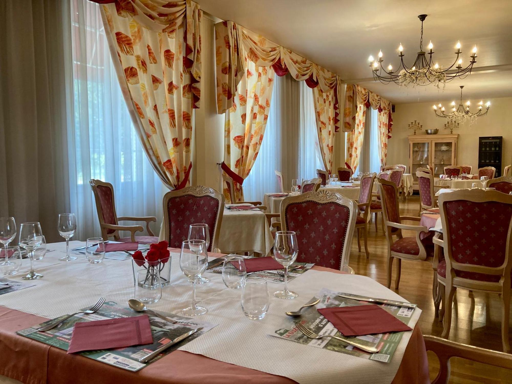 סן-דיזייה Hotel De Champagne מראה חיצוני תמונה